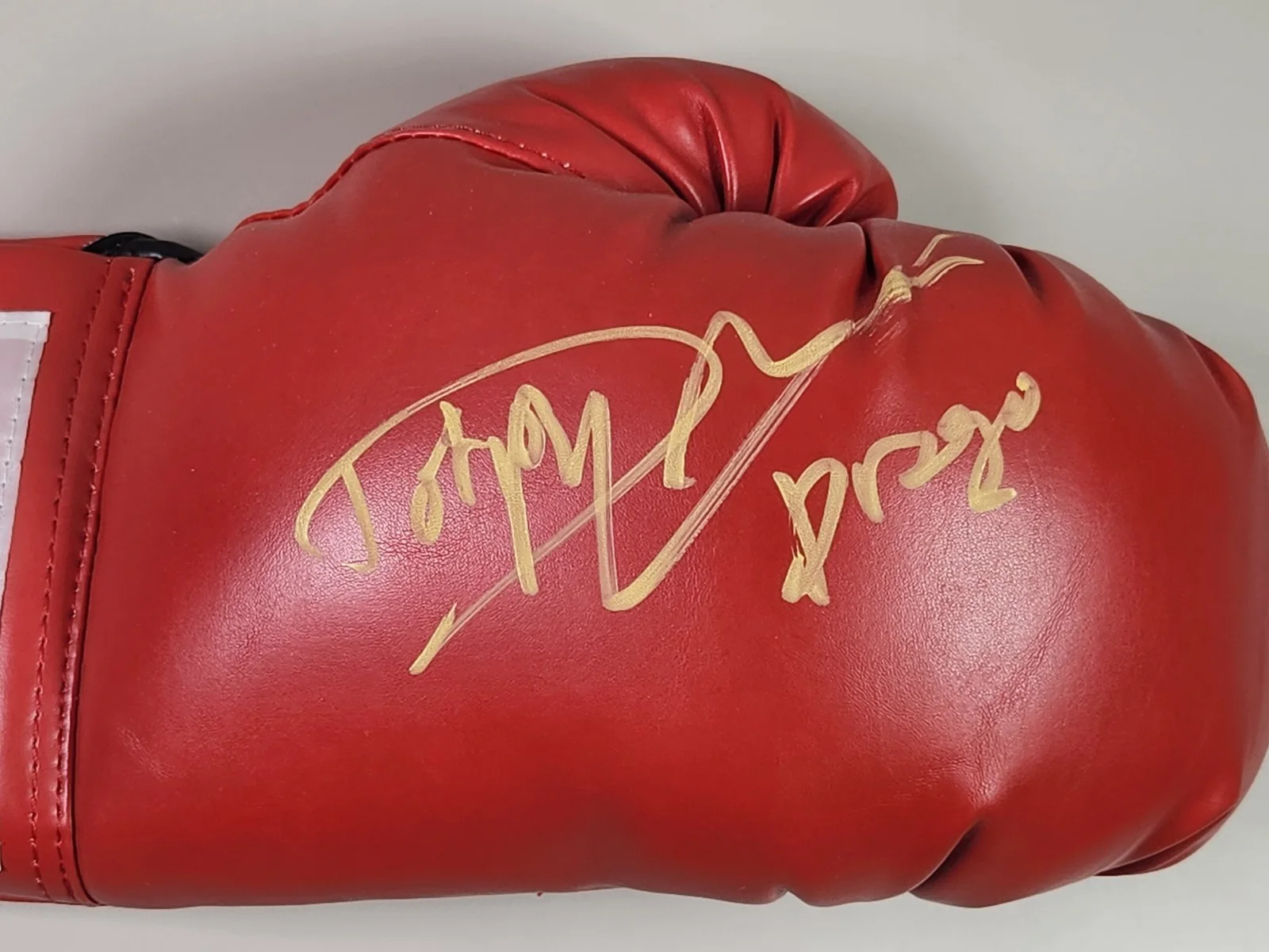 Dolph Lundgren — JSA Dolph Lundgren Signed Red Everlast RH Boxing Glove Drago Rocky IV C, изображение 4