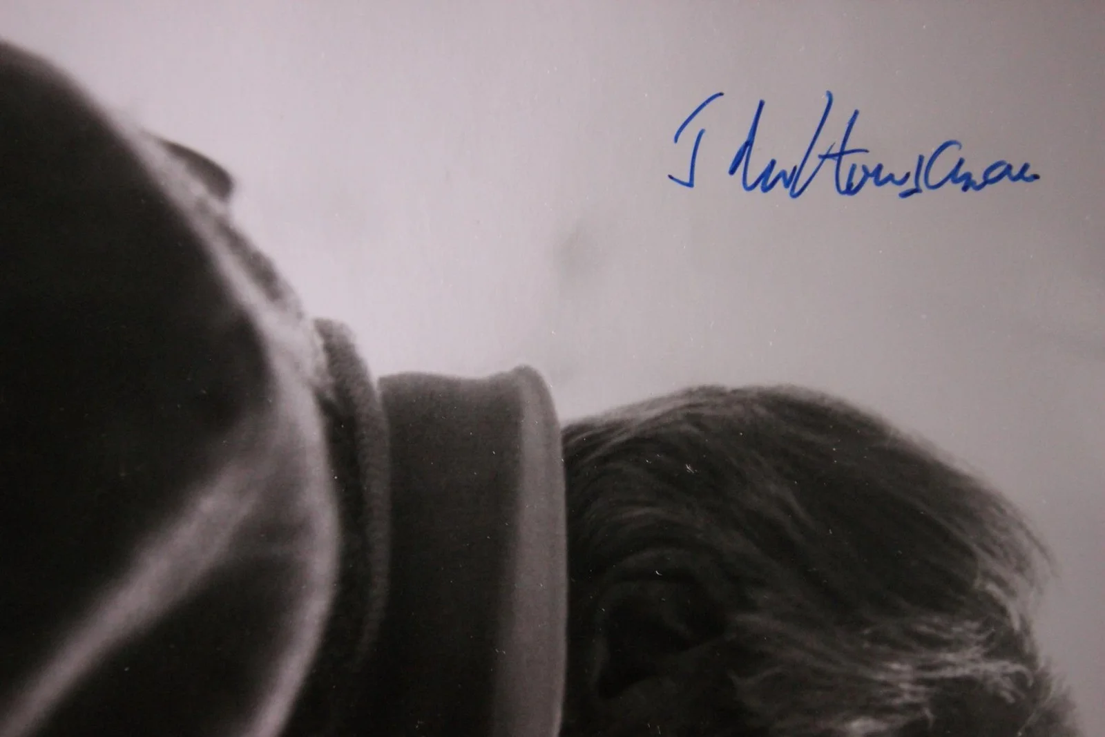 John Houseman — JOHN HOUSEMAN (1902-1988) (PAPER CHASE~THREE DAYS OF THE CONDOR) AUTOGRAPH PHOTO, изображение 2