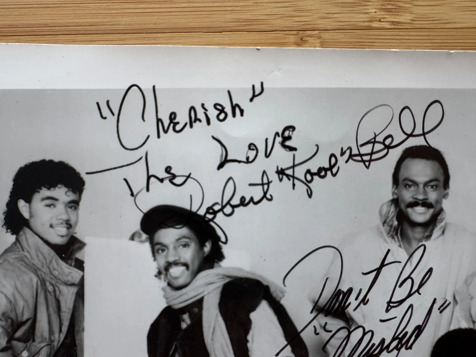 KOOL & THE GANG Signed 1980's Polygram Records Promo 8x10 PHOTO, изображение 2