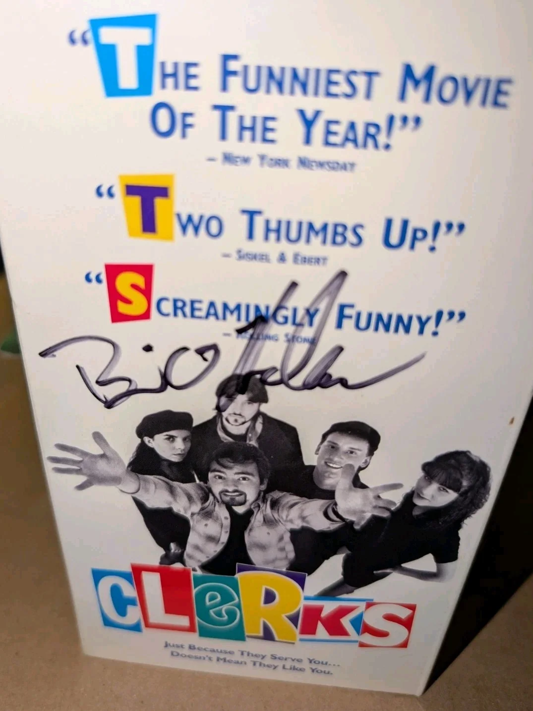 Brian O'Halloran — CLeRKS VHS Signed by Dante Hicks - Brian O'Halloran 1994, изображение 2
