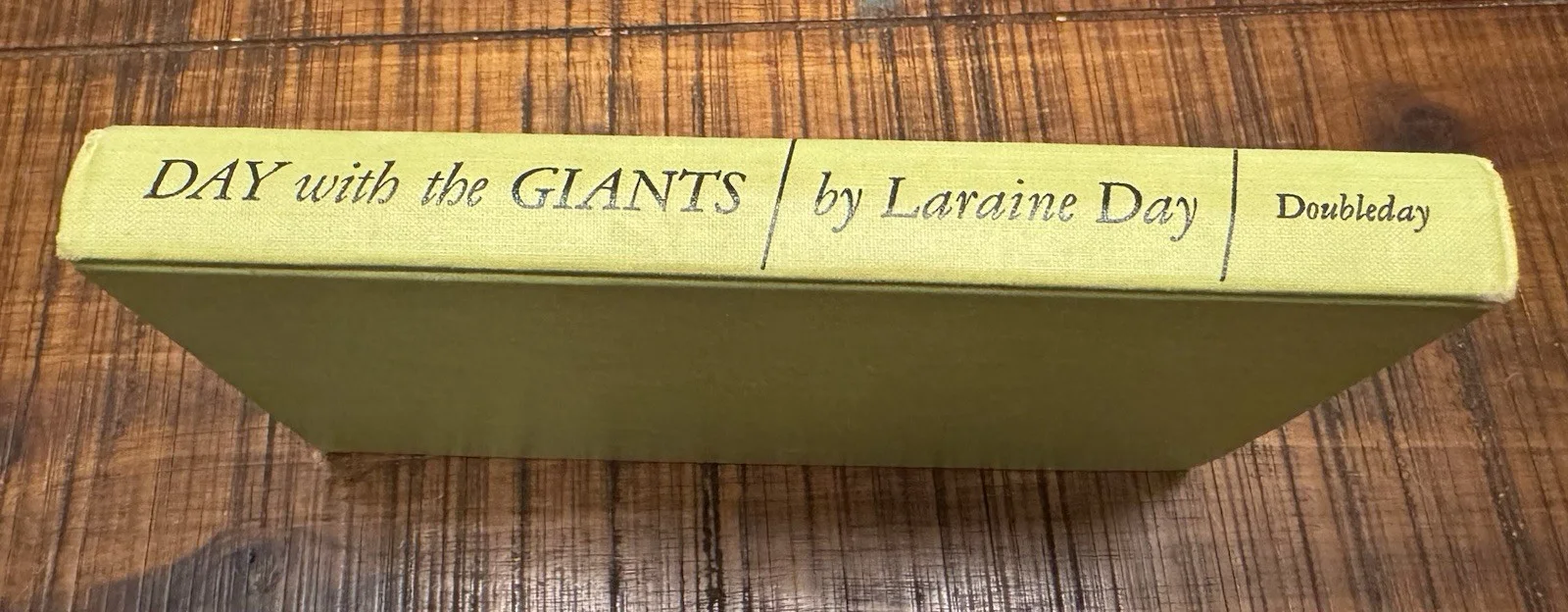 Vintage “Day With The Giants” Laraine Day Signed Twice HC Book, изображение 5