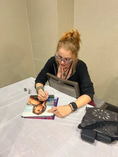 Dedee Pfeiffer autographed 8x10 Photo COA, image 4