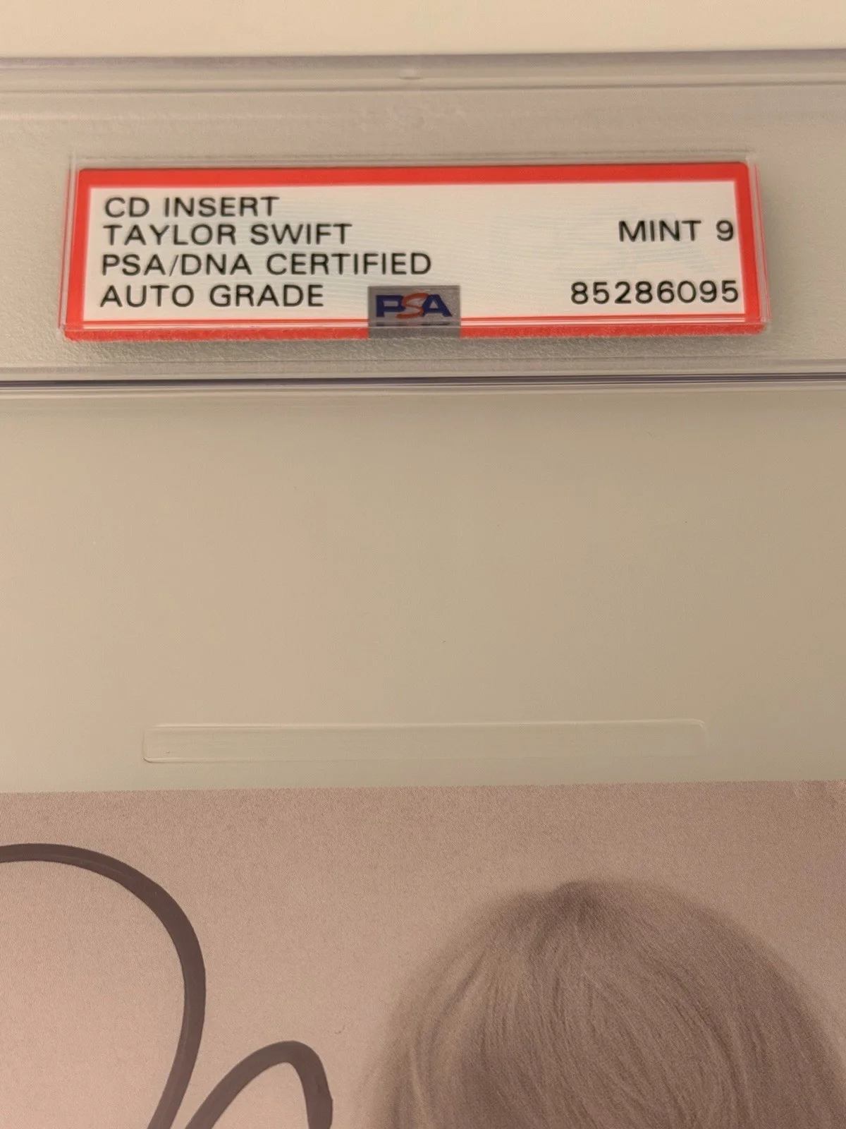 Taylor Swift Signed Tortured Poets CD PSA 9 Encapsulated Autograph, image 2