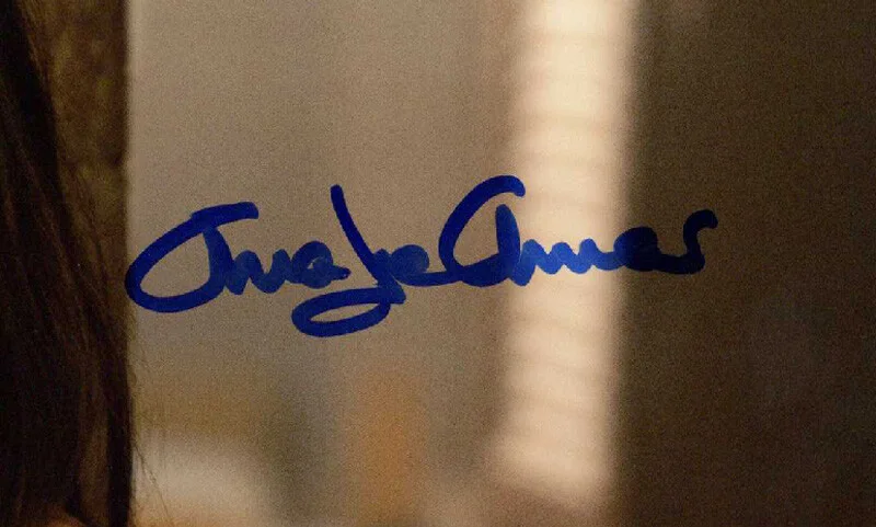 ANA DE ARMAS SIGNED AUTOGRAPHED 11x14 PHOTO NO TIME TO DIE BOND 007 BECKETT BAS, изображение 2