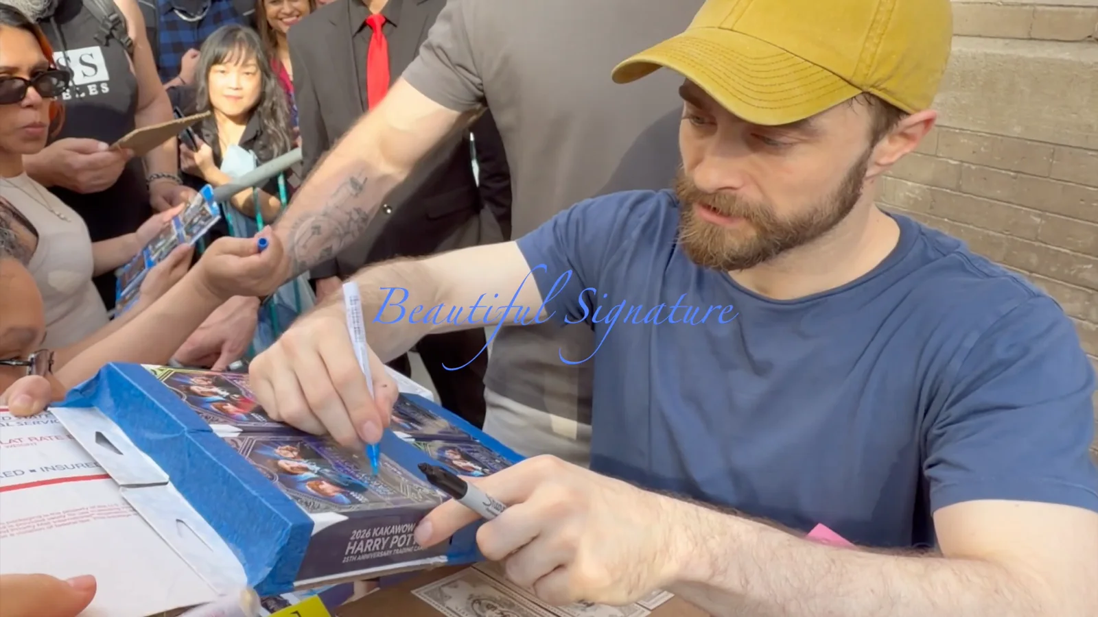 Daniel Radcliffe — D ONLY Signed Daniel Radcliffe Sealed Kakawow Blaster Harry Potter 2026 World, image 2