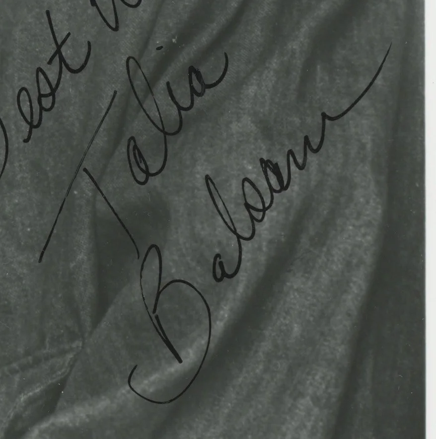 Talia Balsam Mad Men Autographed Signed 8x10 Photo AMCo COA, image 2