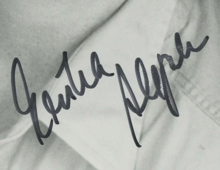 Erika Slezak One Life To Live Autographed Signed 8x10 Photo AMCo COA, изображение 2