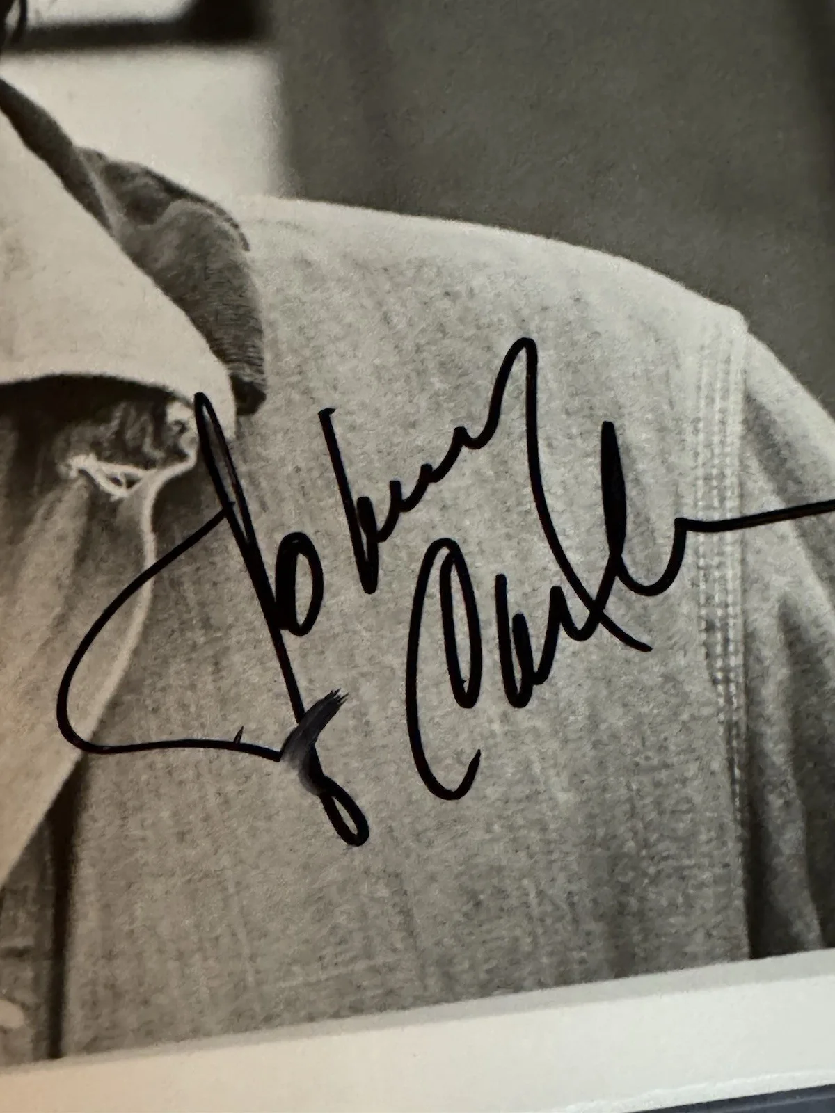 JOHNNY CASH Signed Autographed 8x10 Photo (d.2003) Mueller COA Dual COAs Music, изображение 2