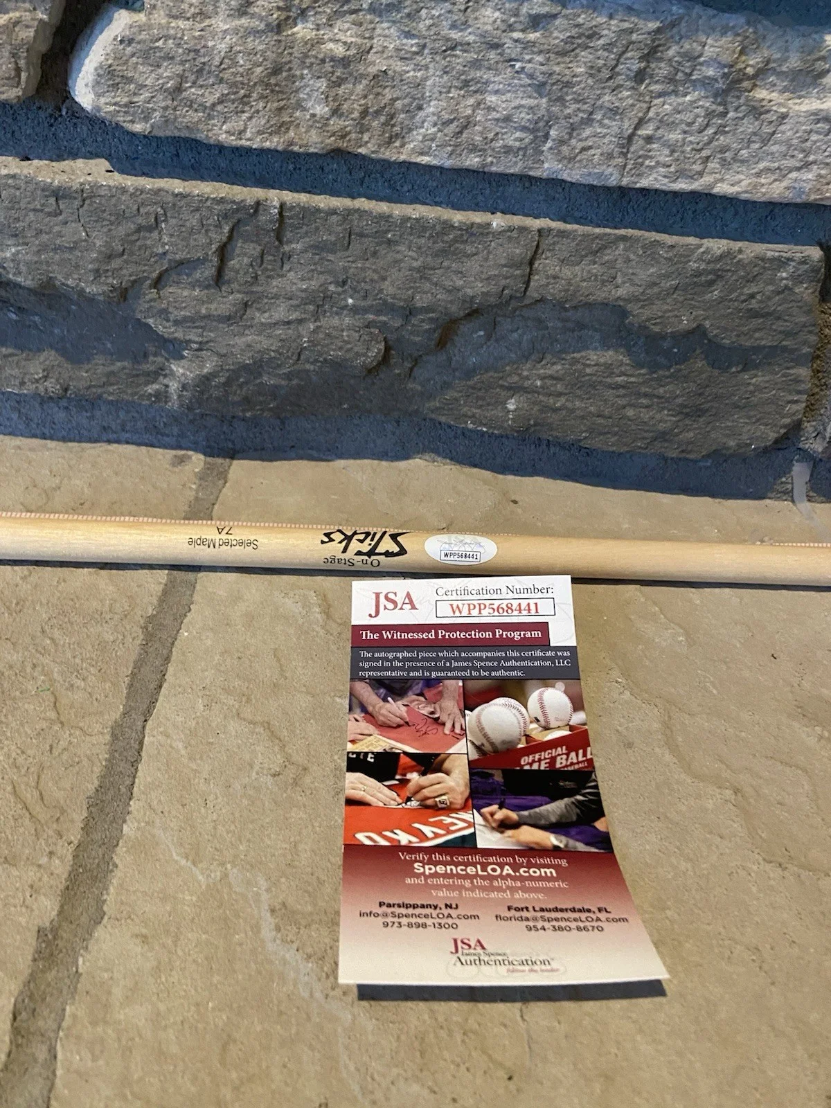 “Lynyrd Skynyrd” Artimus Pyle Signed Drumstick - JSA COA WPP - Rock & Roll HOF, изображение 4