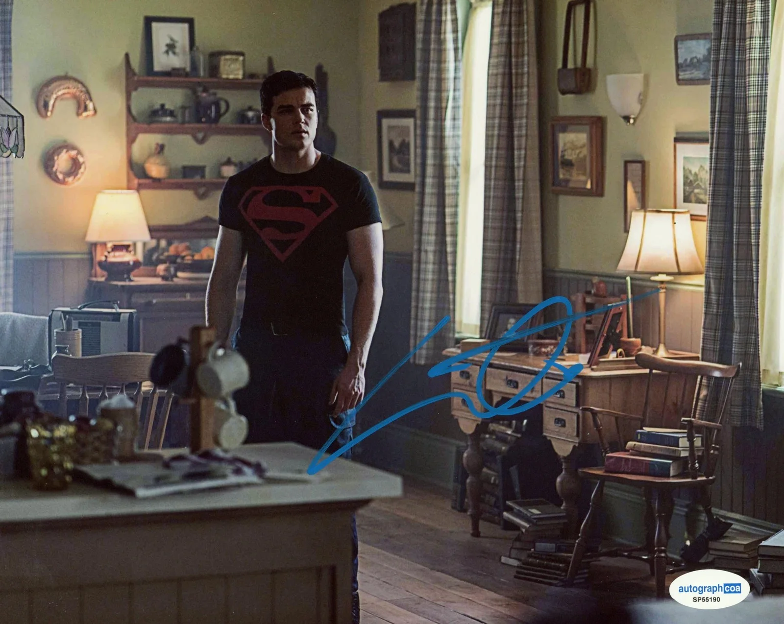 Joshua Orpin — Joshua Orpin "Titans" AUTOGRAPH Signed 'Conner Kent/Superboy' 8x10 Photo C ACOA, image 2