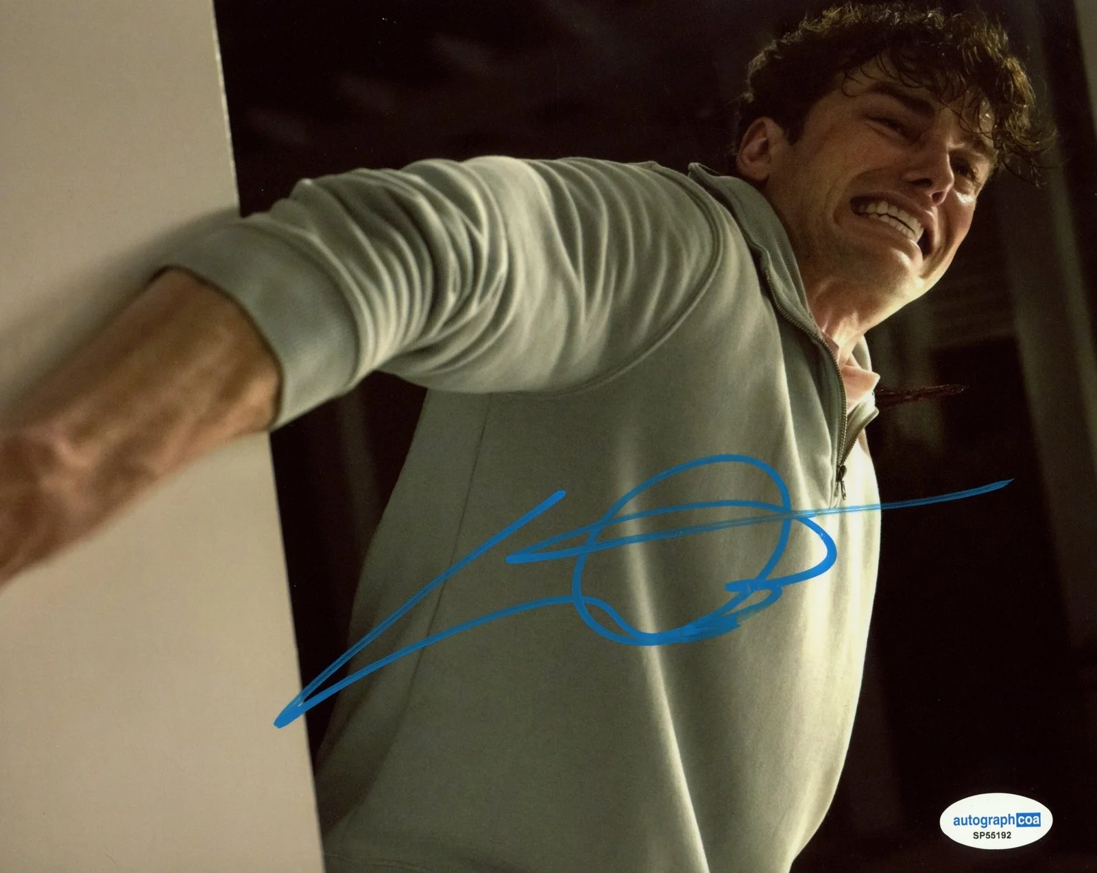 Joshua Orpin — Joshua Orpin "Titans" AUTOGRAPH Signed 'Conner Kent/Superboy' 8x10 Photo D ACOA, image 2