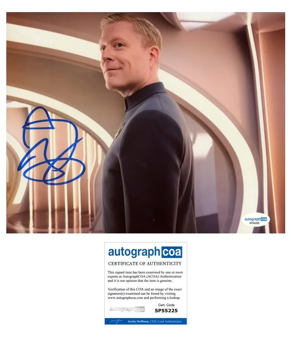 Anthony Rapp — Anthony Rapp "Star Trek: Discovery" AUTOGRAPH Signed 'Stamets' 8x10 Photo E ACOA