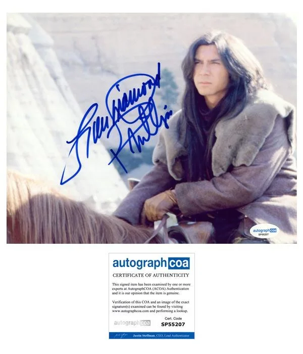 Lou Diamond Phillips — Lou Diamond Phillips "Young Guns" AUTOGRAPH Signed 'Chavez' 8x10 Photo B ACOA