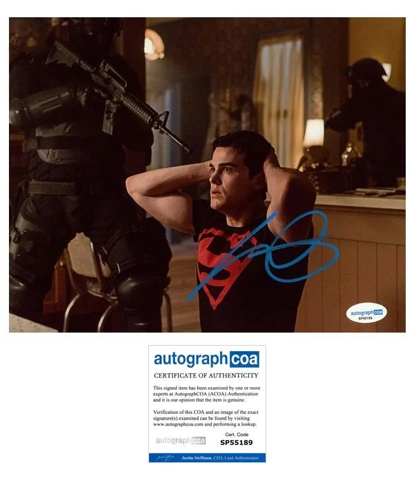 Joshua Orpin — Joshua Orpin "Titans" AUTOGRAPH Signed 'Conner Kent/Superboy' 8x10 Photo B ACOA