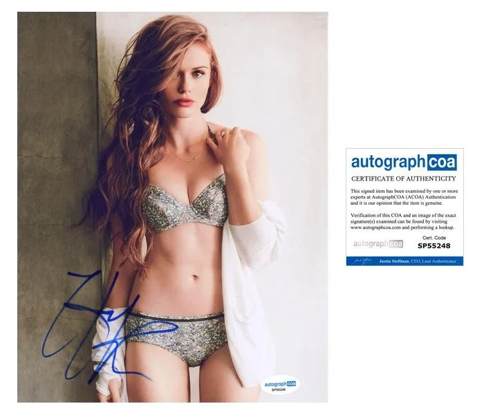 Holland Roden — Holland Roden "Teen Wolf" AUTOGRAPH Signed Autographed 8x10 Photo ACOA