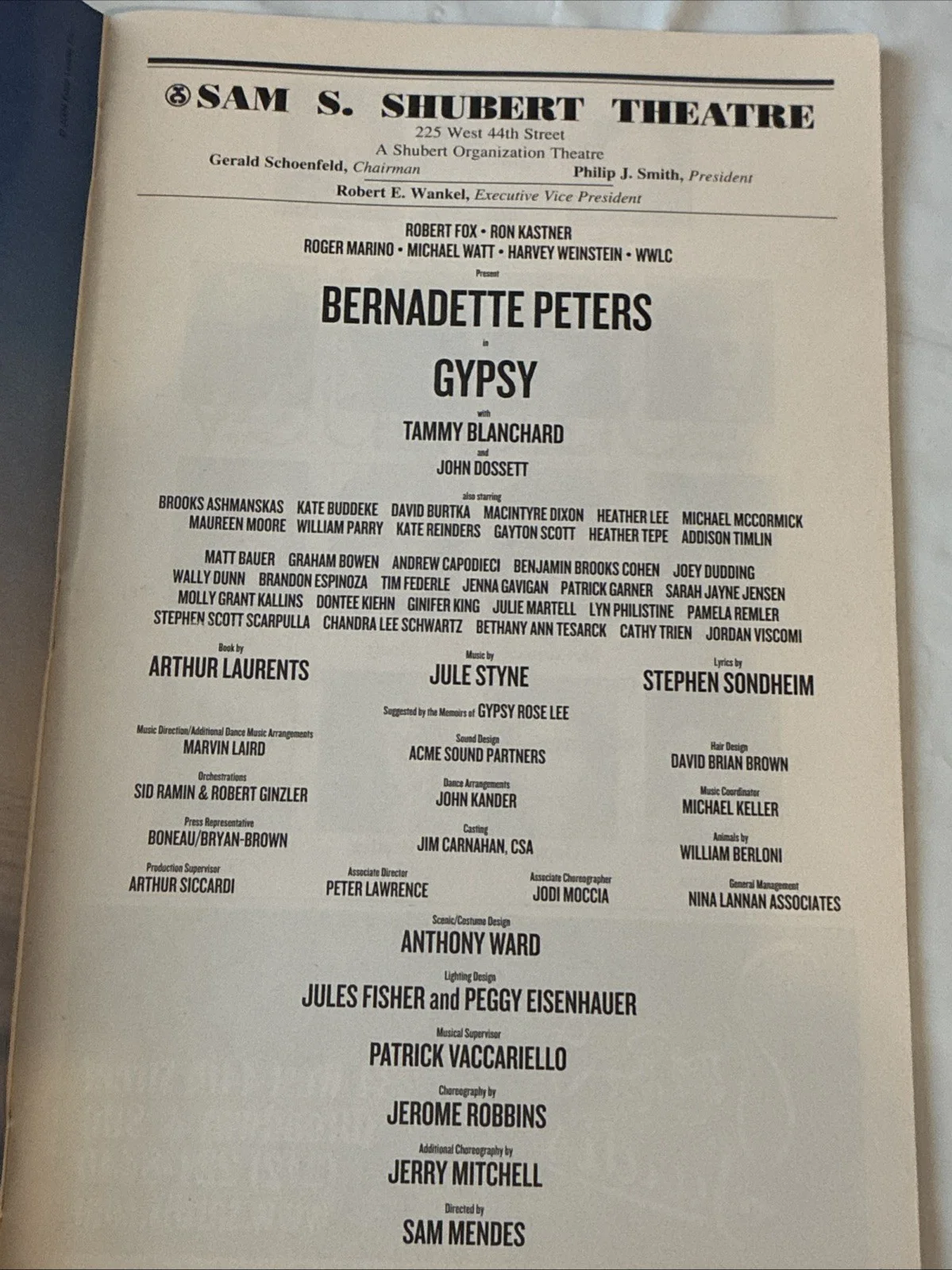 Bernadette Peters — Bernadette Peters SIGNED Broadway Playbill GYPSY April 2004, image 3