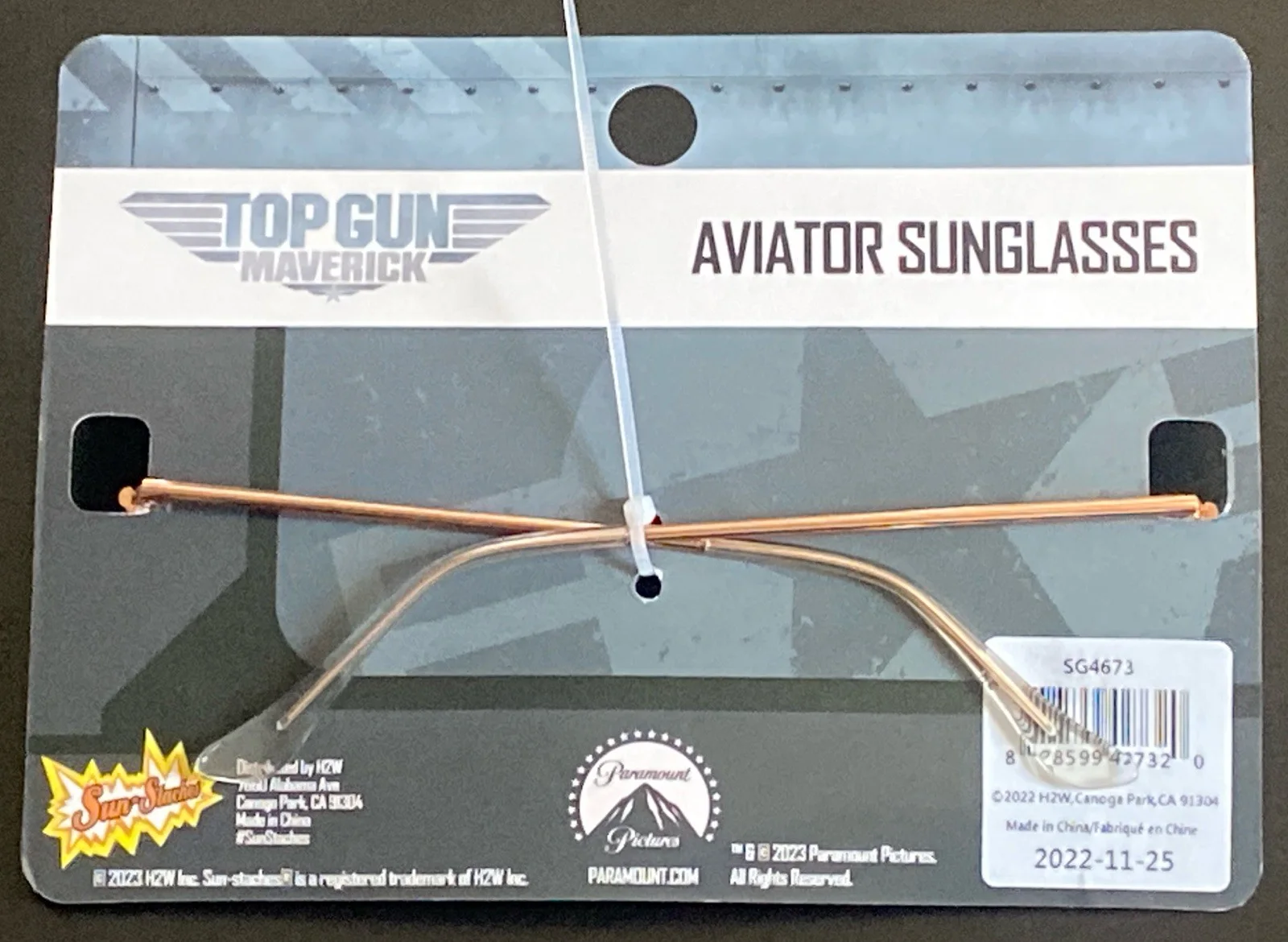 Jon Hamm — Jon Hamm ‘Top Gun: Maverick’ Autographed Aviator Sunglasses ‘Cyclone’, image 3
