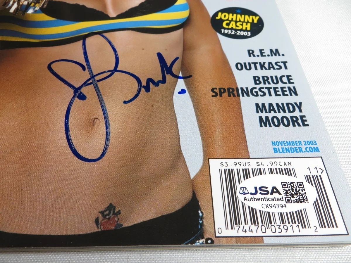 Pink Signed Autographed Magazine Blender November 2003 Alicia Moore JSA CK94394, image 2