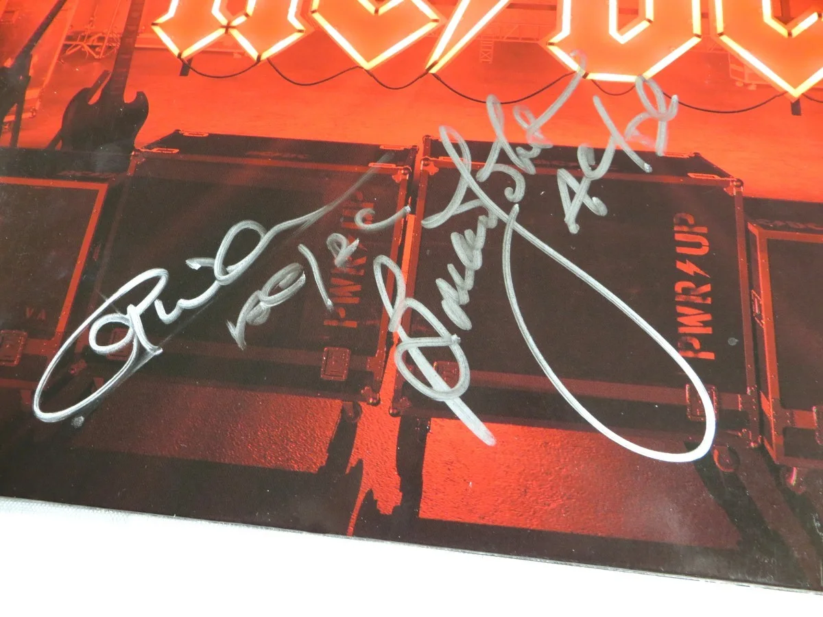 AC/DC Multi Signed Autographed Album Cover Johnson Williams S Young JSA CK95289, изображение 2