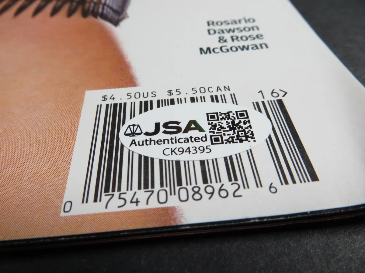 Rosario Dawson, Rose McGowan — Rosario Dawson Rose McGowan Signed Autographed Magazine Grindhouse JSA CK94395, image 3