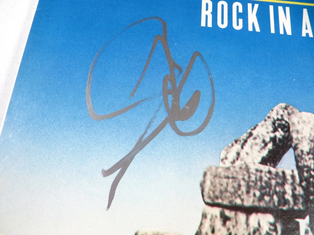 Steven Tyler Signed Autographed Album Cover Aerosmith Rock in a Hard Place JSA, изображение 2