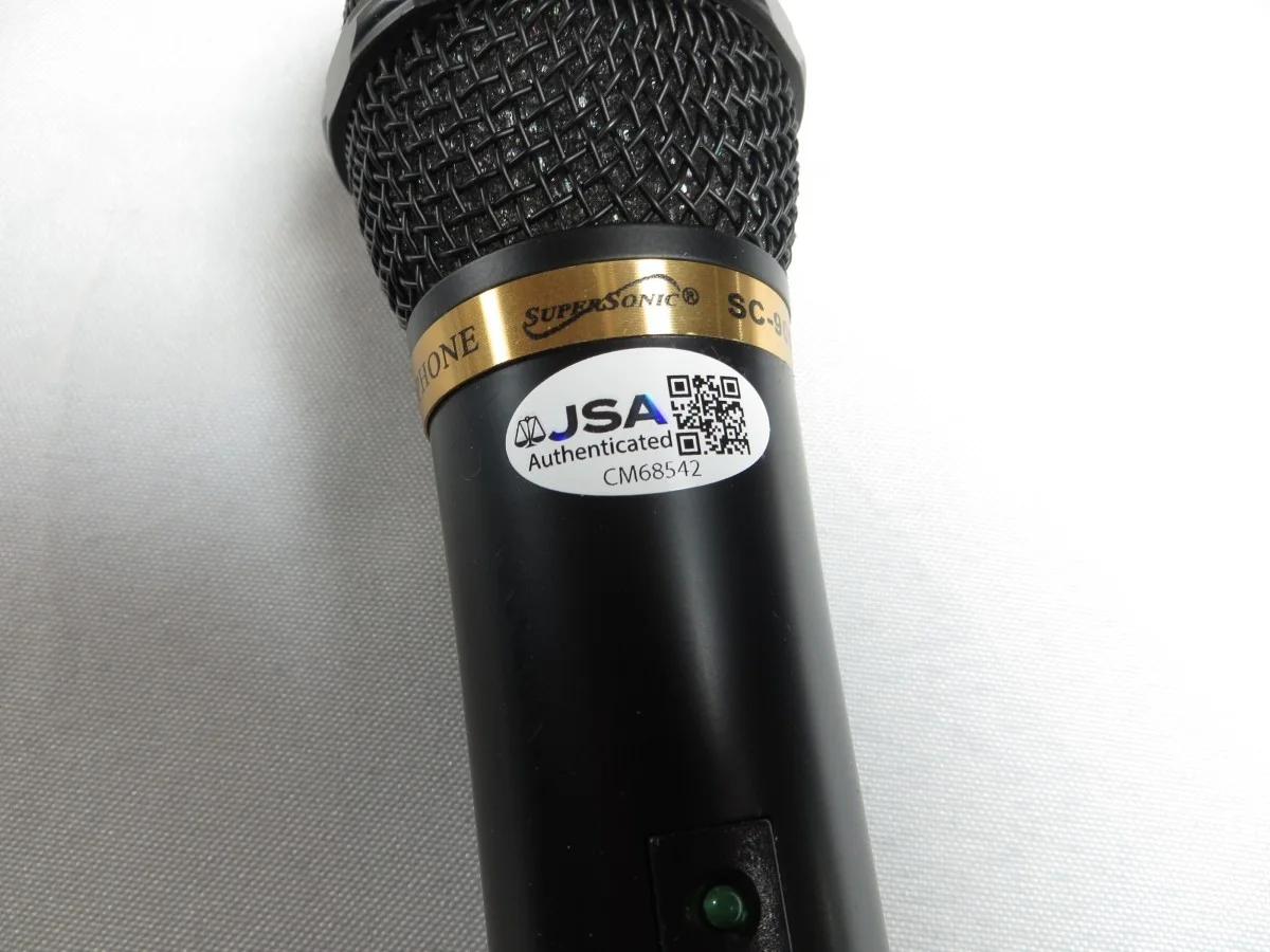 Martin Lawrence — Martin Lawrence Signed Autographed Microphone Stand-Up Legend JSA CM68542, image 2