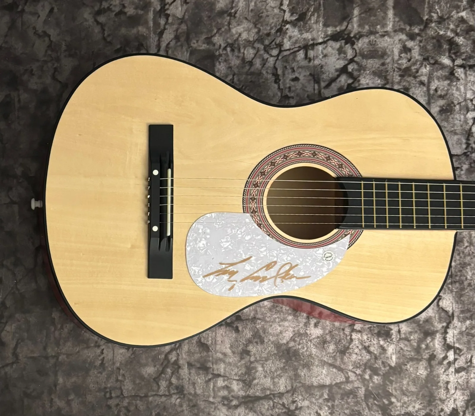 GFA Joni Mitchell Guitarist * LARRY CARLTON * Signed Acoustic Guitar COA, изображение 4