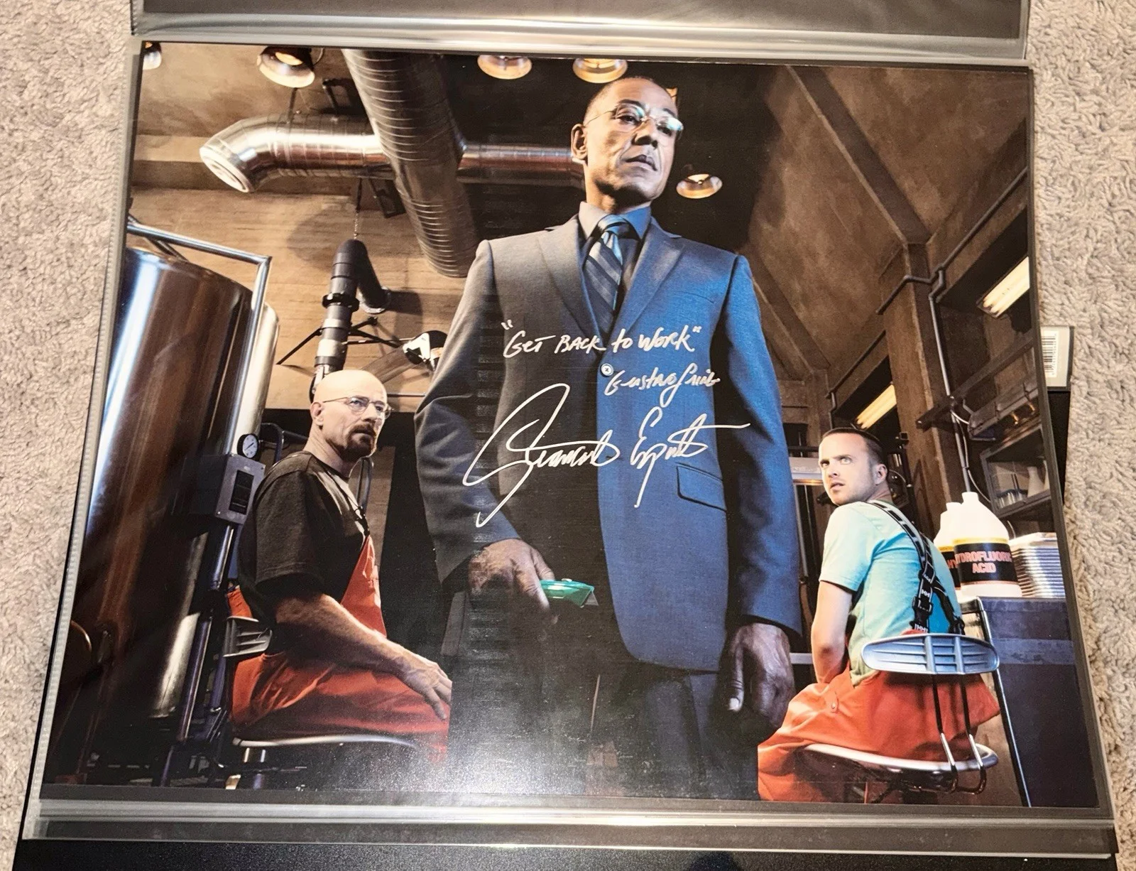 Giancarlo Esposito — Giancarlo Esposito Signed Breaking Bad 16x20