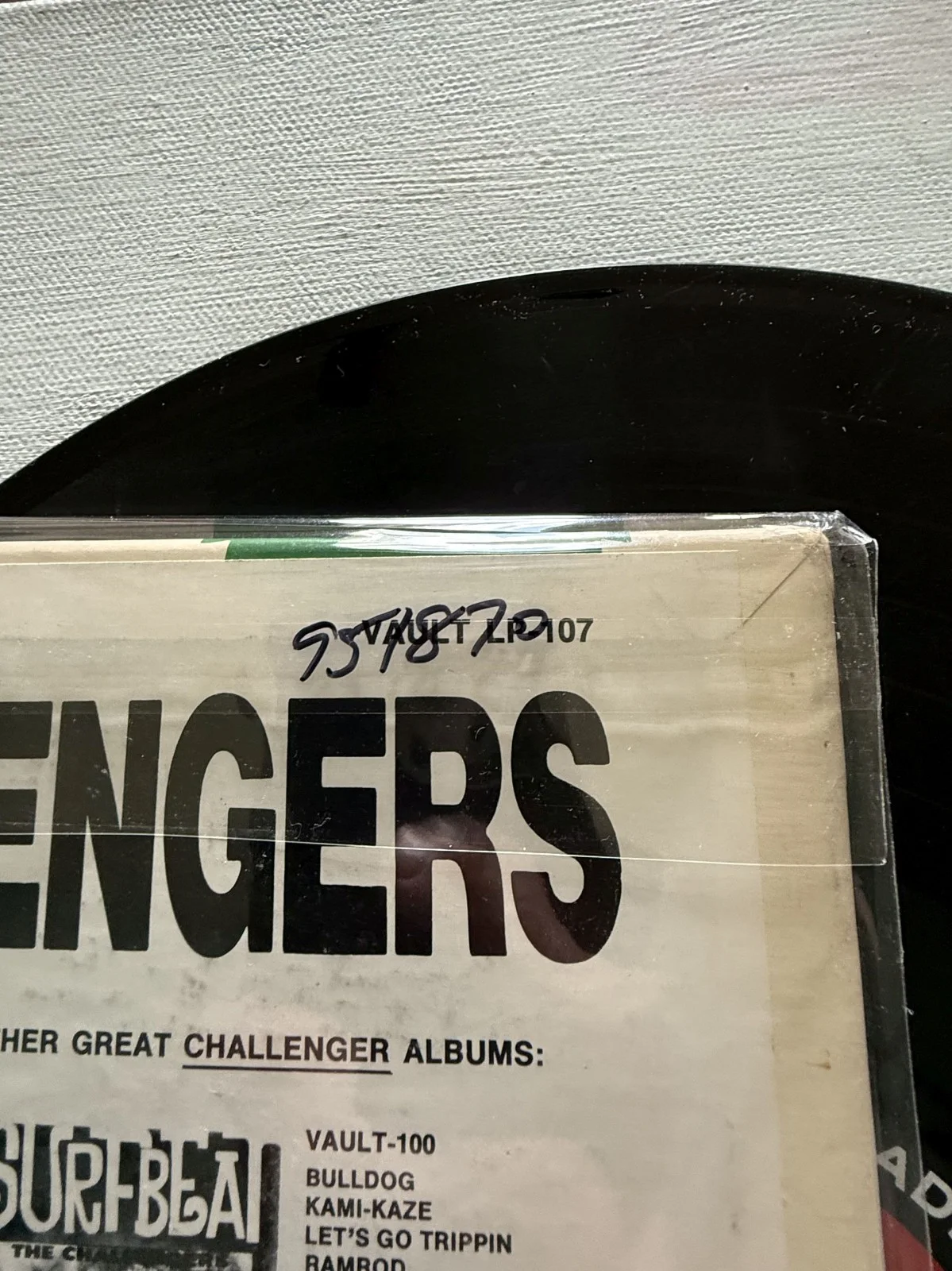 The Challengers Band Signed Autographed "K-39" Vintage Record Album, image 4