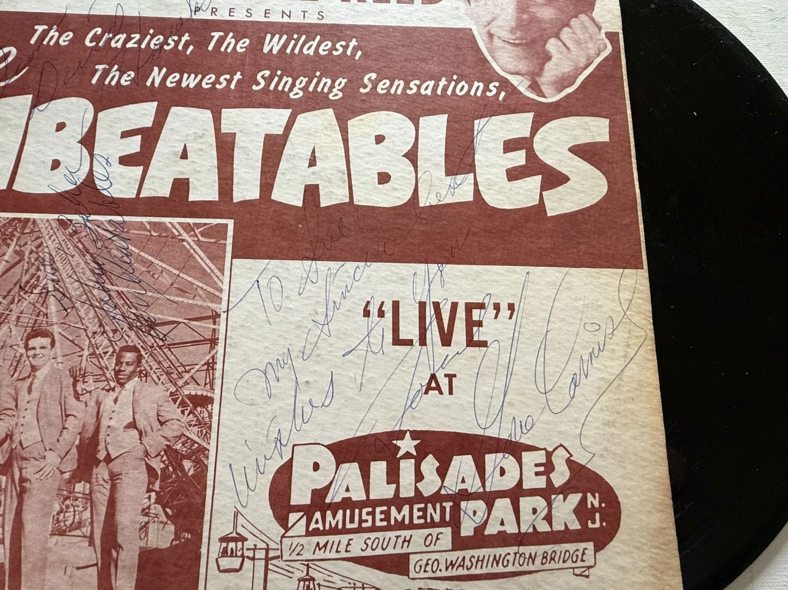 The Unbeatables Band Signed Autographed "Live at Palisades Park" Record Album, изображение 2