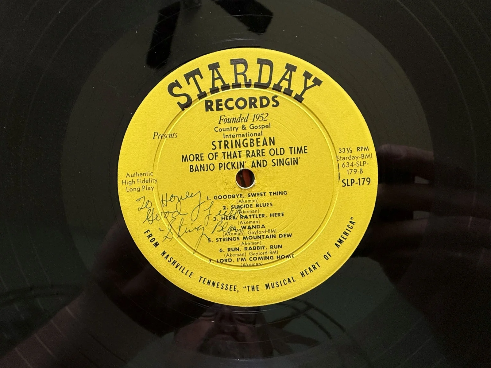 Stringbean Signed Autographed "That Rare Old Time Banjo" Album Cover & Vinyl, изображение 3