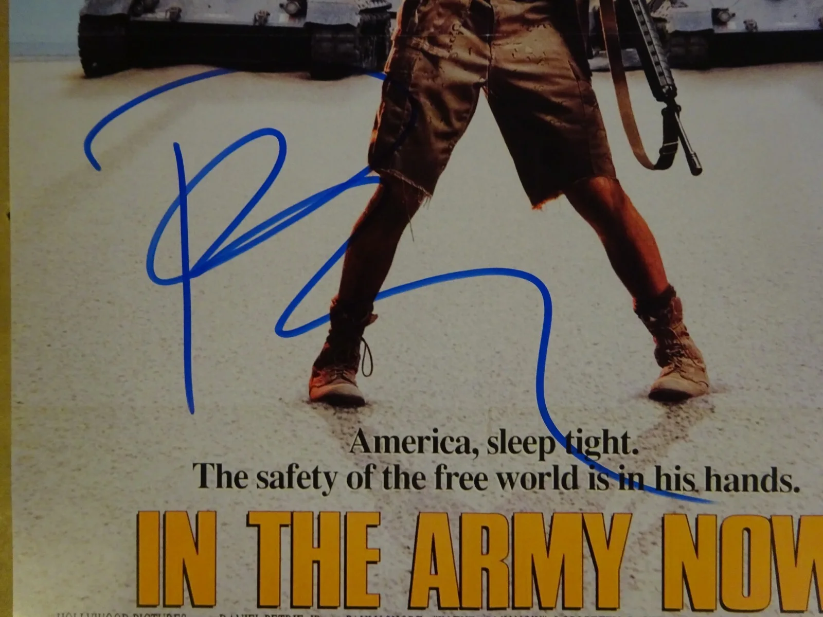 Pauly Shore — Signed Pauly Shore Autographed In The Army Now 11"x17" Photo Beckett BAS COA, изображение 3
