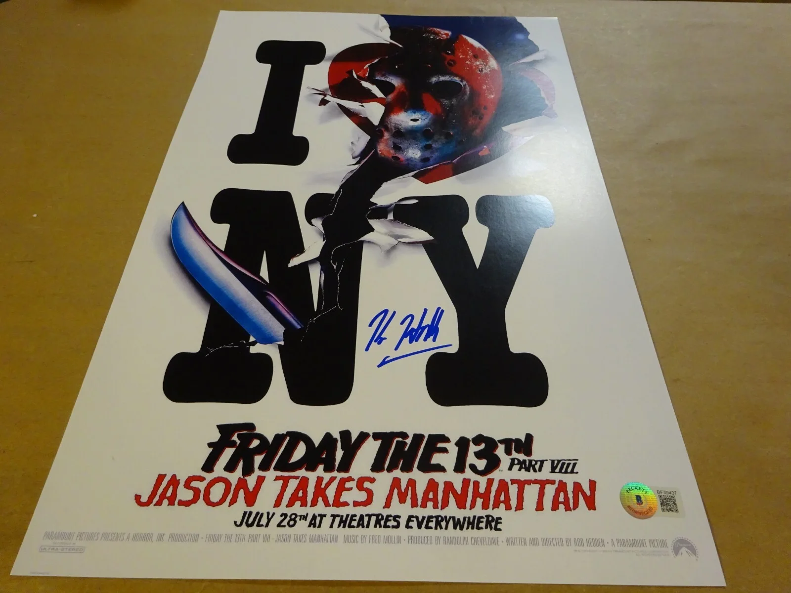 Kane Hodder — Signed Kane Hodder Autographed Friday The 13th VIII New York 11x17 Photo BAS COA, изображение 2