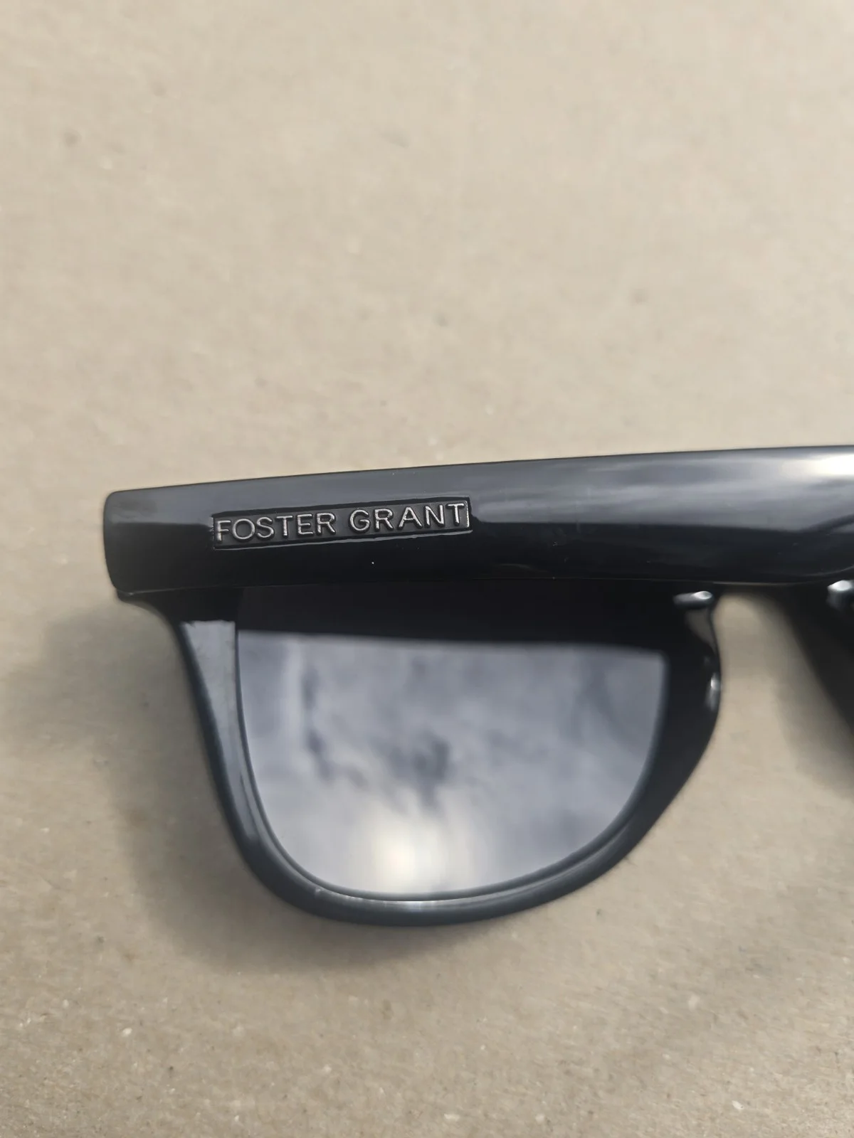 Karl Urban — Karl Urban SIGNED Johnny Cage Mortal Kombat 2 Replica GLASSES! JSA CERTED, изображение 4