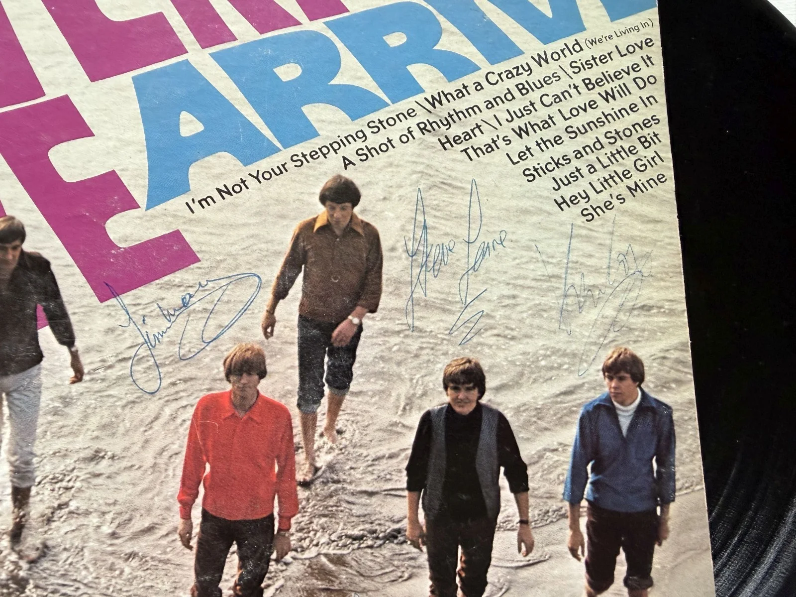 Liverpool Five Band Signed Autographed "Arrive" Vintage Record Album, image 2