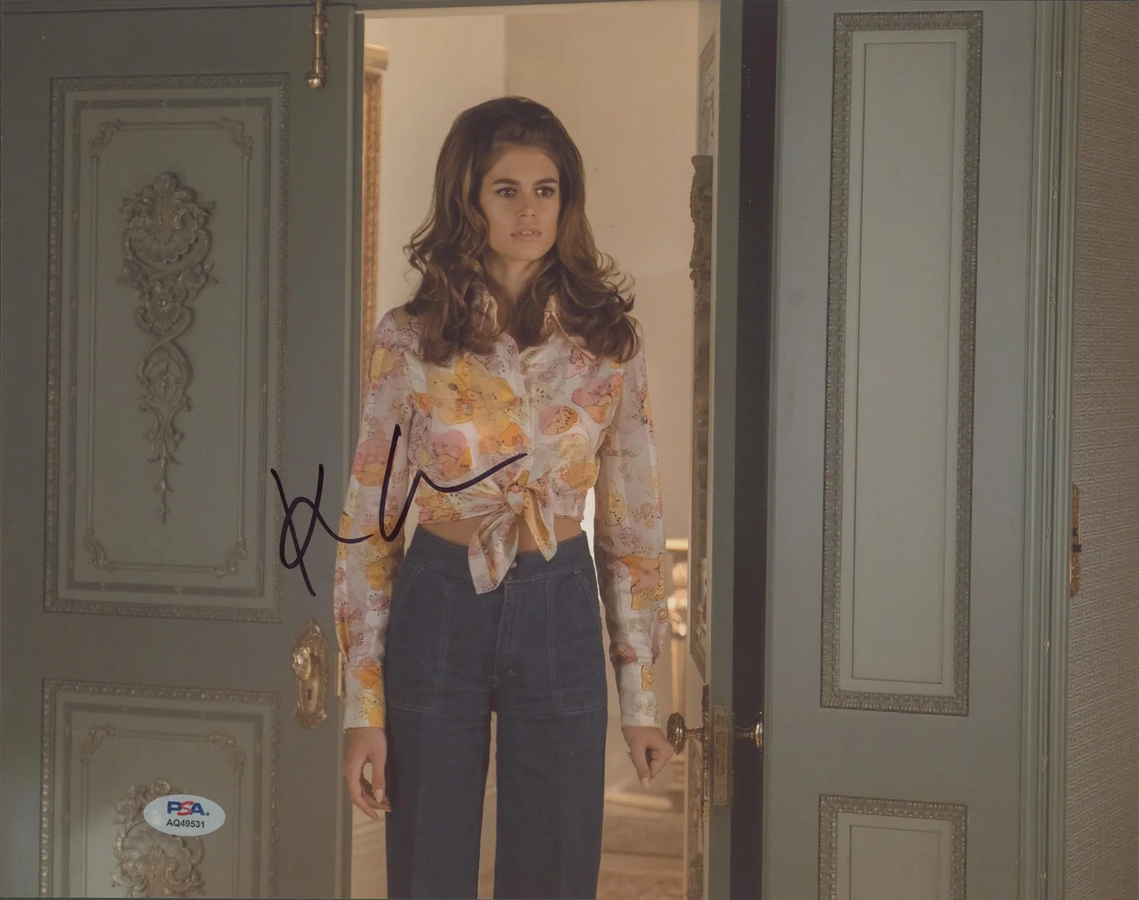 Kaia Gerber — Kaia Gerber Palm Royale Authentic Signed 11x14 Photo PSA/DNA #AQ495531