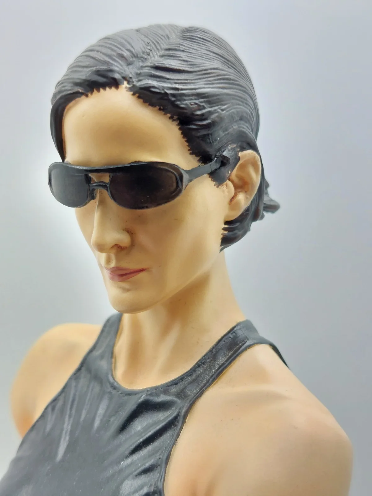 The Matrix Trinity Collectible Mini-Bust 6" Limited Edition Gentle Giant 2003, image 2