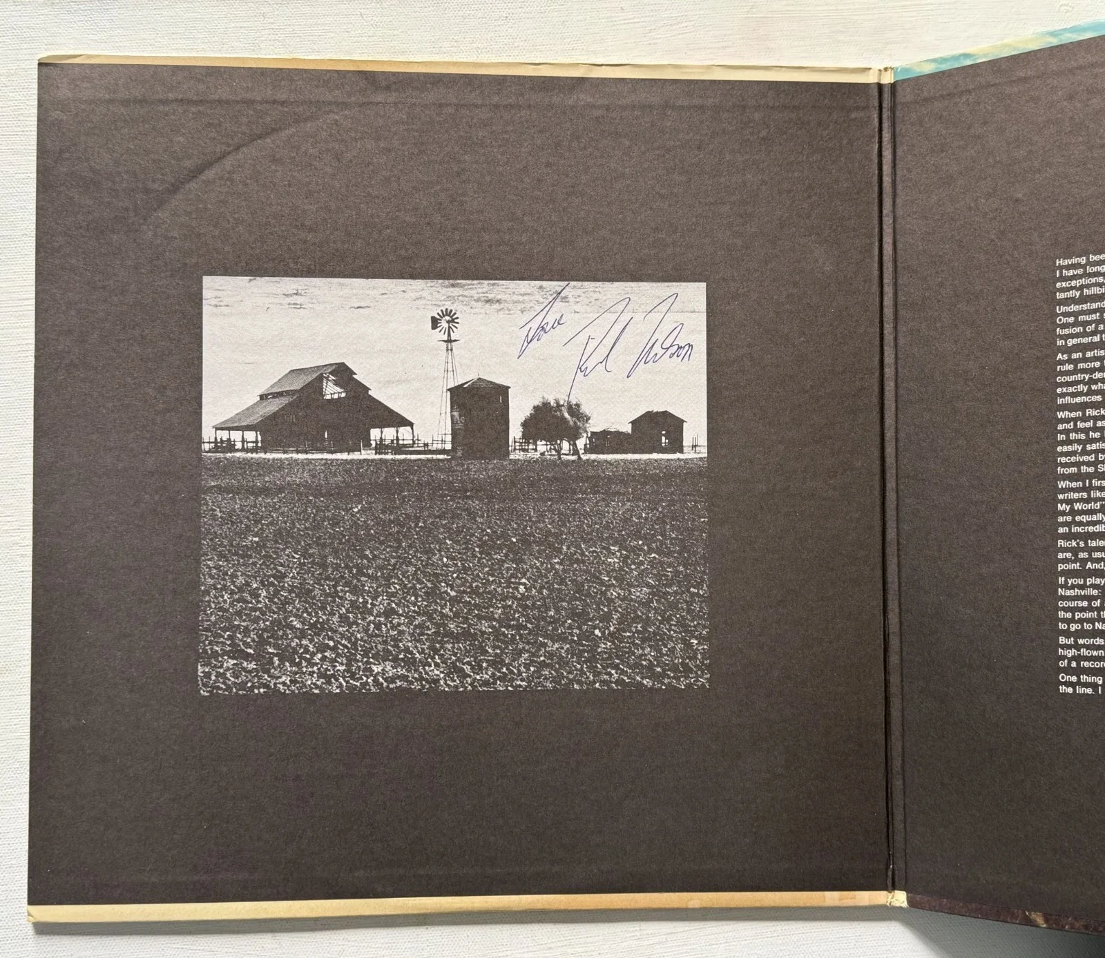 Ricky Nelson (d. 1985) Signed Vintage Autographed "Country" Record Album, изображение 2
