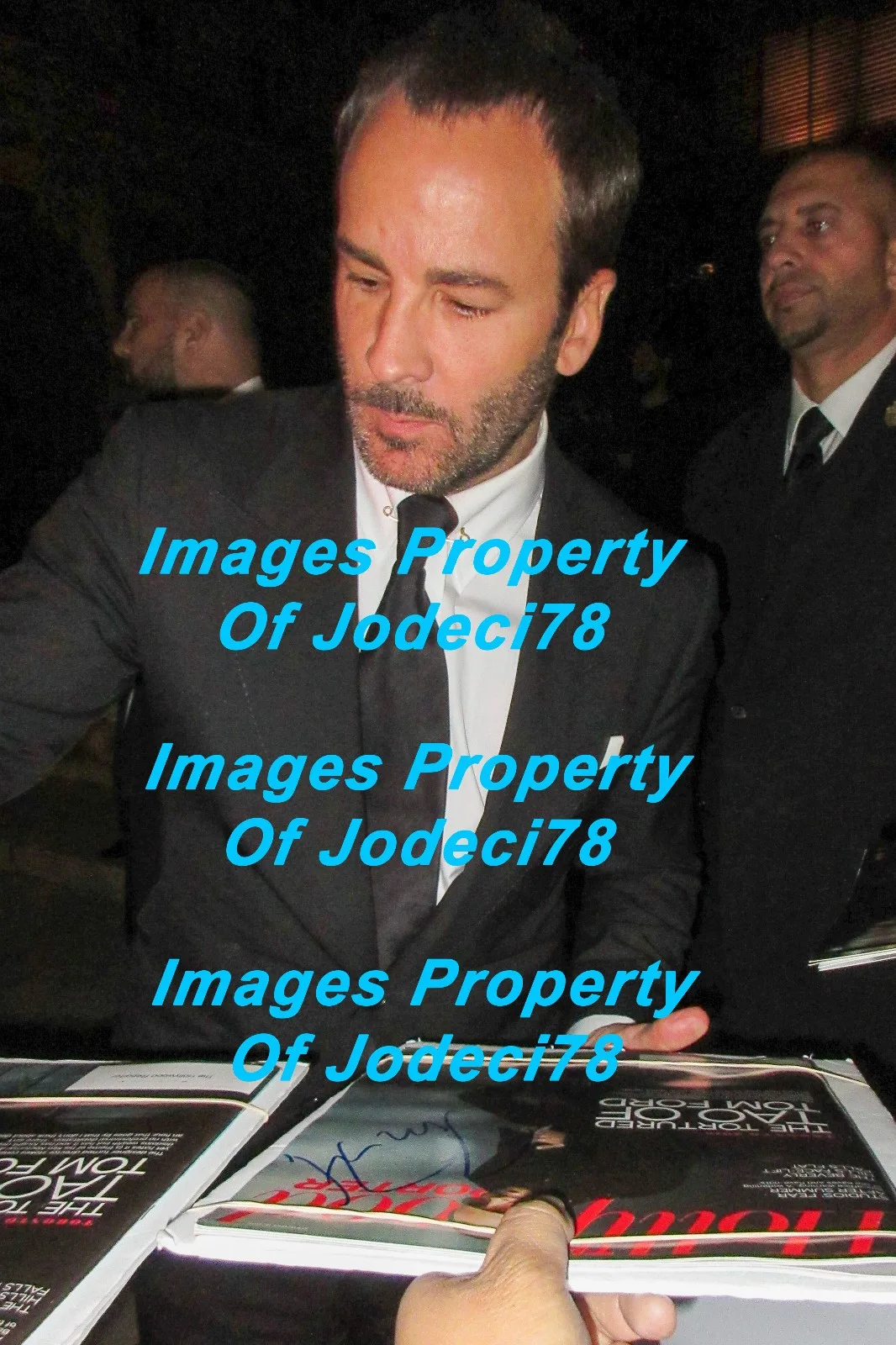 Tom Ford — Tom Ford Fashion Designer Signed HOLLYWOOD REPORTER Magazine EXACT Proof JSA COA, изображение 4