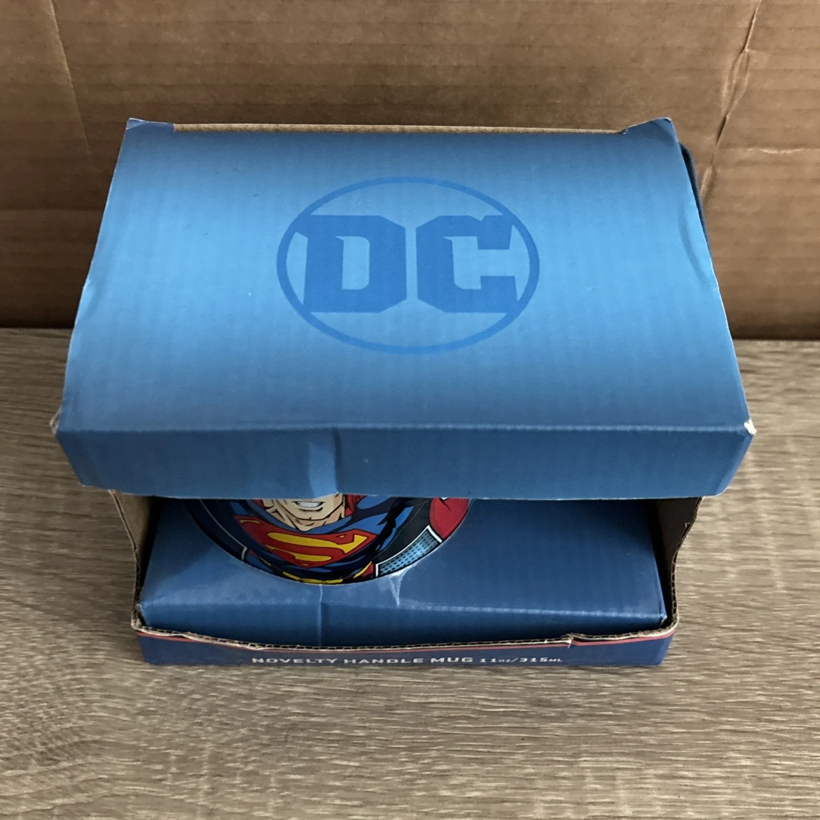 DC Comics Superman Mug With 3D Arm Handle Brand New In Box, image 2