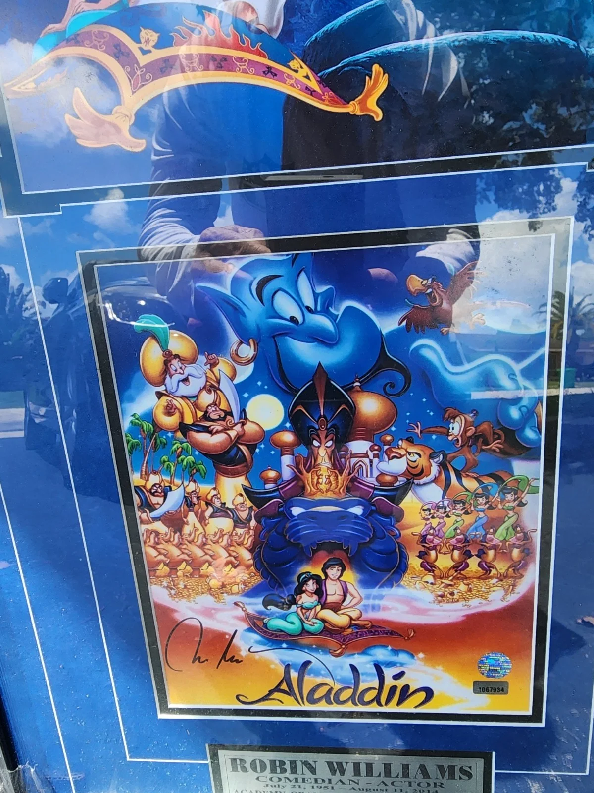 Robin Williams — Robin williams, the voice of aladdin signed aladdin color photo, изображение 2