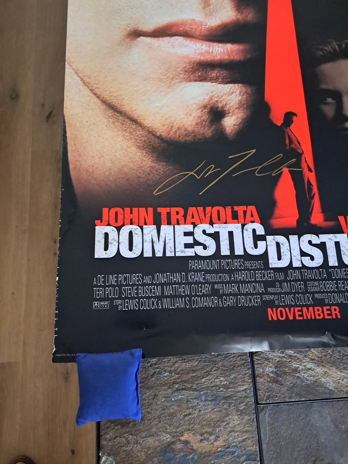 John Travolta — JOHN TRAVOLTA SIGNED "DOMESTIC DISTURBANCE" MOVIE POSTER 27x40 JSA COA, image 3