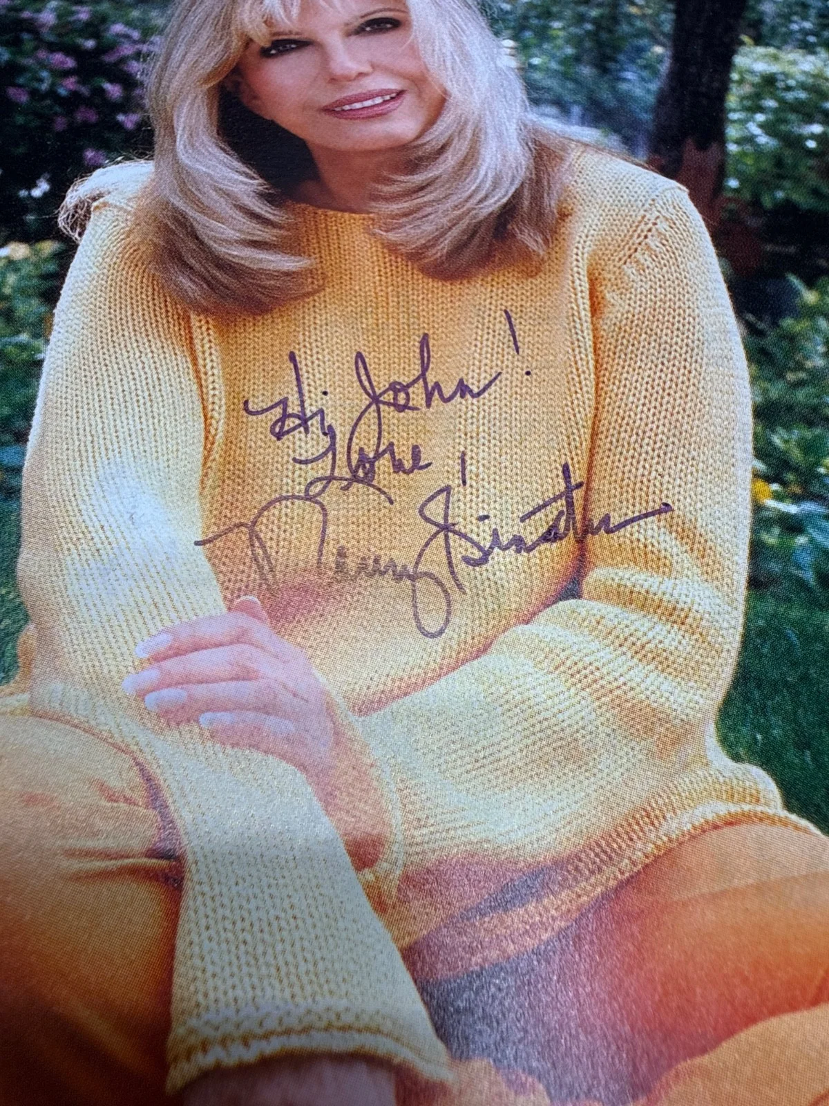 Nancy Sinatra Signed Autographed Beverly Hills 2002 magazine, image 2