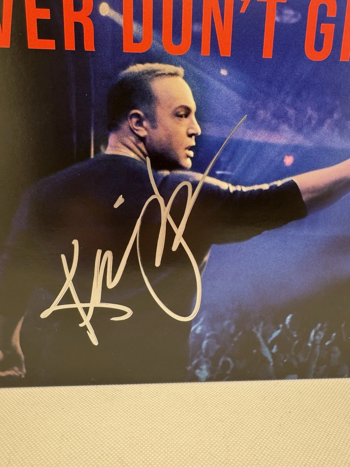 Kevin James — Kevin James Signed Vinyl Never Don't Give Up Autograph Comedy Album JSA COA LP, image 2