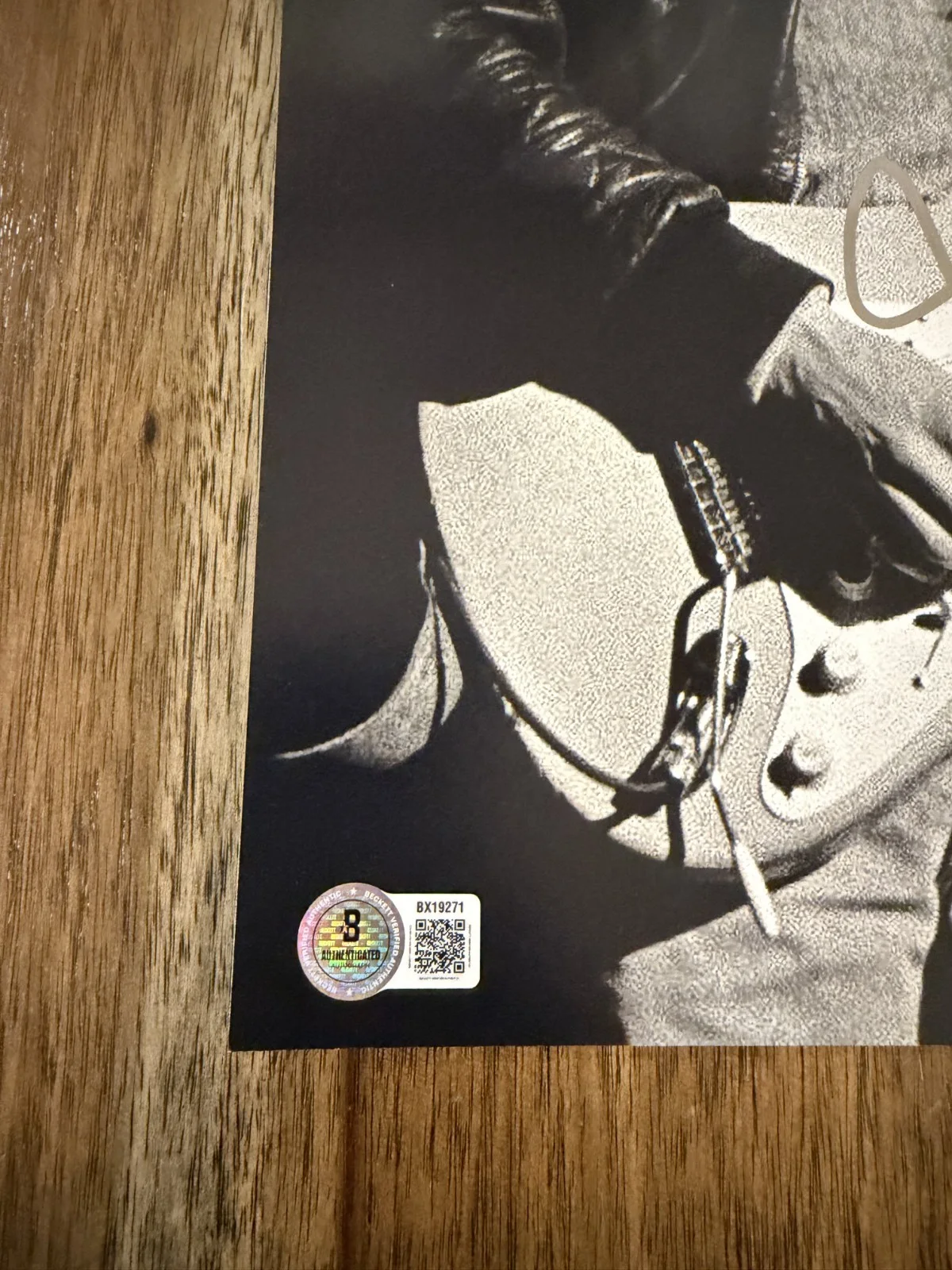 Mike McCready ‘Pearl Jam’ Guitarist Signed Autograph 11x14 Photo Beckett, image 2