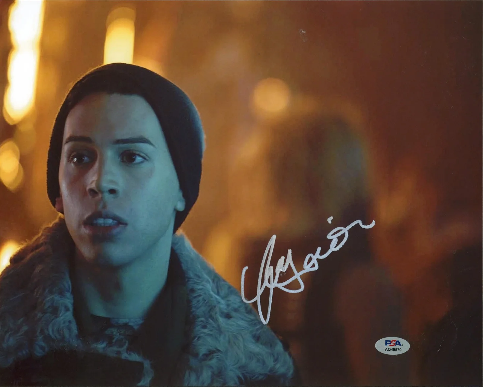 Jordan Gavaris — Jordan Gavaris Orphan Black Authentic Signed 11x14 Photo PSA/DNA #AQ49570