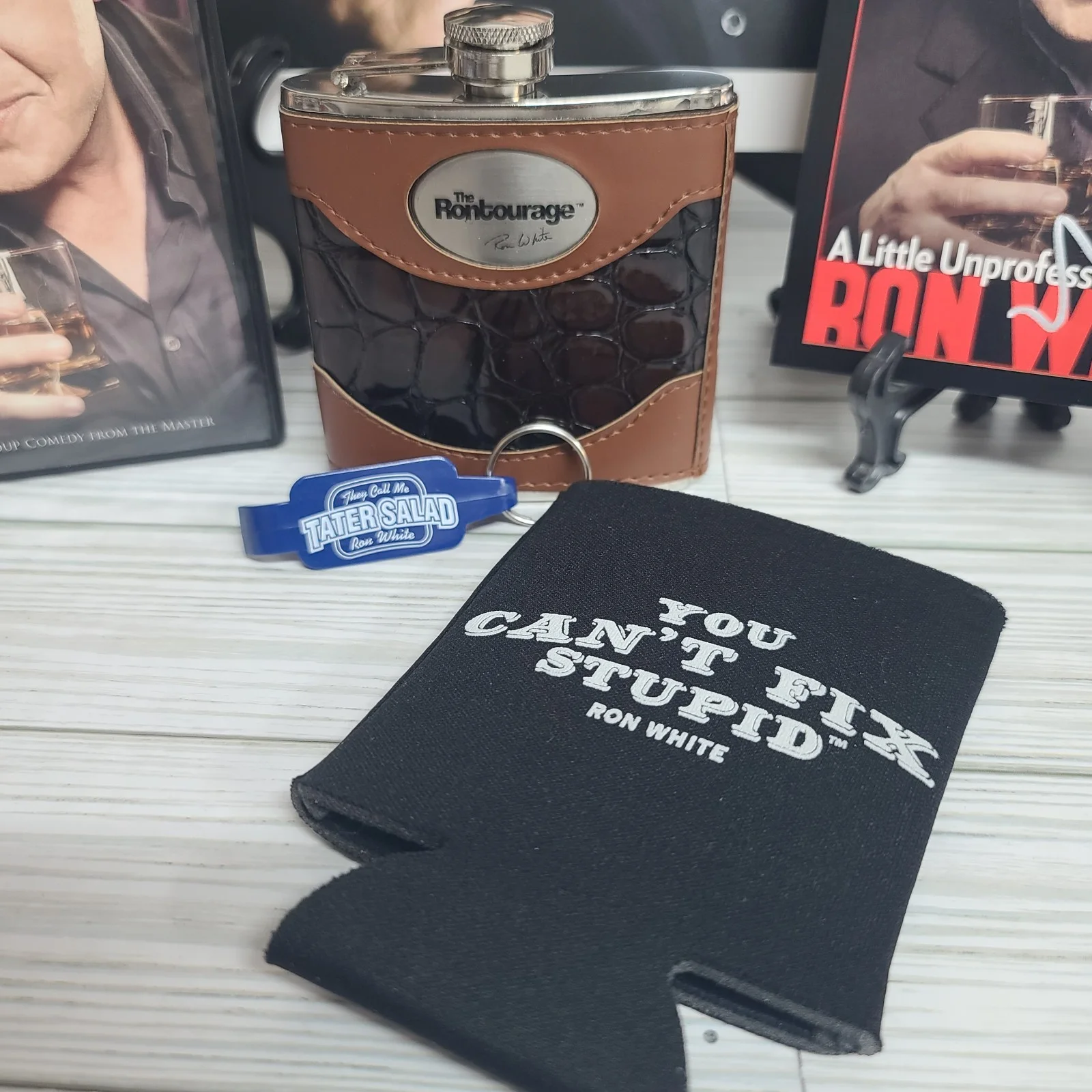 ron white — Ron White Autograph LOT 5pc Signed DVD Flask Keychain Koozie 8x10 Comedian Funny, image 2