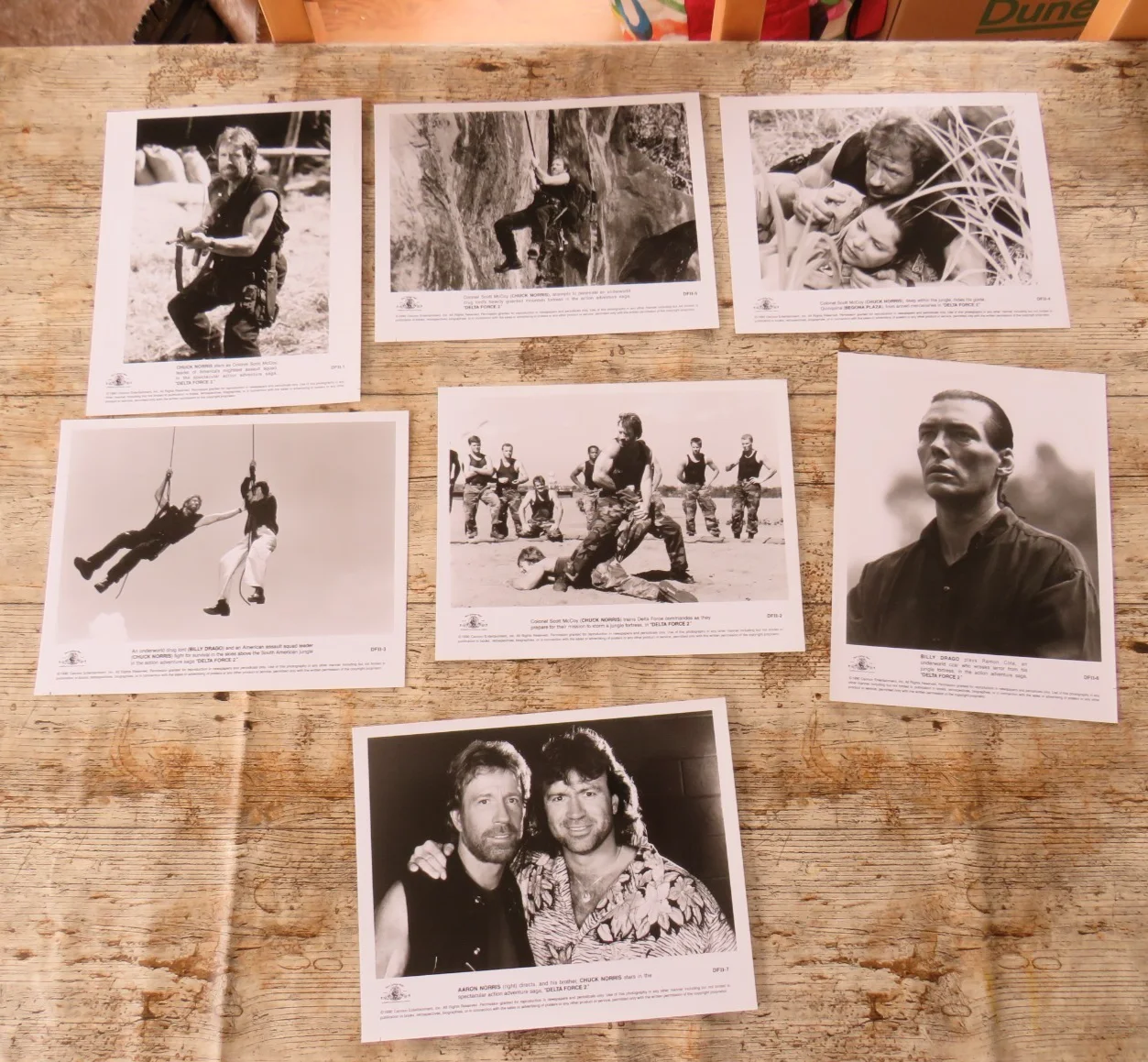 DELTA FORCE 2 ORIGINAL 1990 CINEMA FILM MOVIE PRESS KIT Chuck Norris 7 PHOTOS, изображение 4