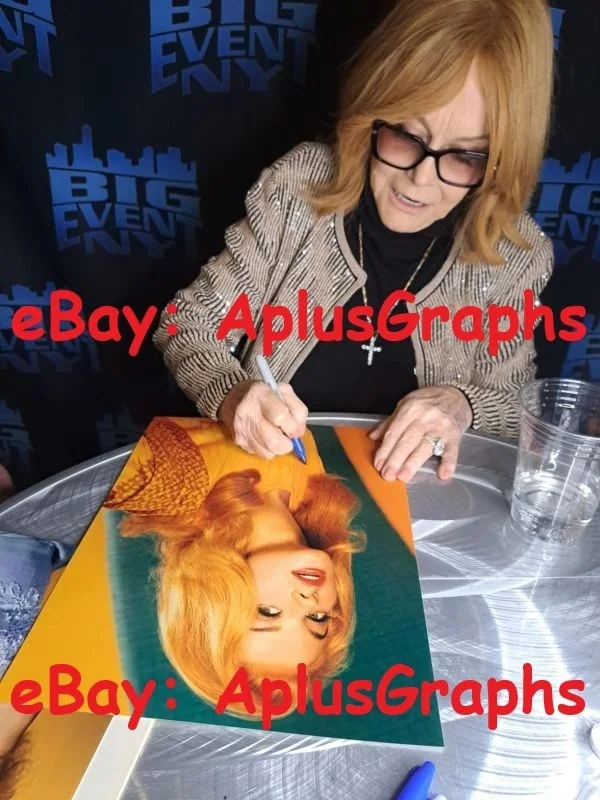 Ann-Margret — ANN-MARGRET... The Pleasure Seekers (11x14) SIGNED, image 2