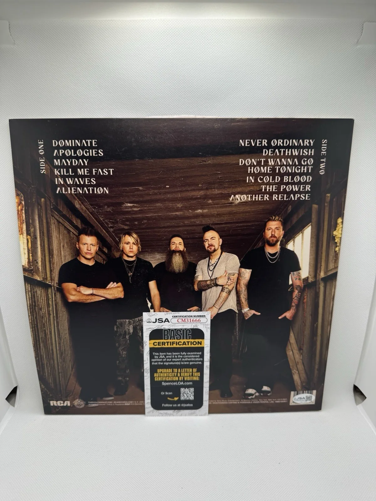 THREE DAYS GRACE SIGNED ALIENATION VINYL ADAM GONTIER & BAND ALL 5 JSA AUTOGRAPH, image 3